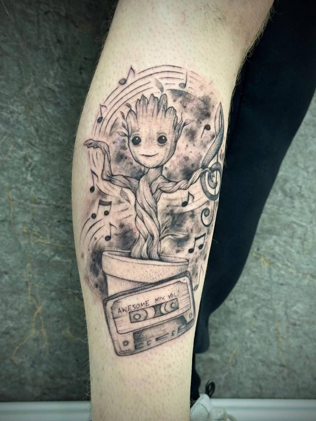 Groot mit Kassette, Wade – Lion Ink 37, Einbeck
